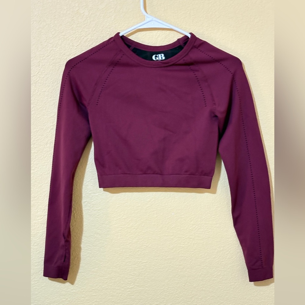 GB Top Burgundy Cropped Long Sleeve S/M Thumbholes Yoga Workout Activewear
